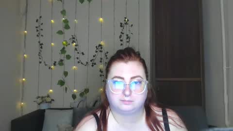 Alicia online show from 05/17/26, 05:27
