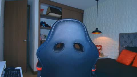 Ali online show from 11/23/25, 12:16