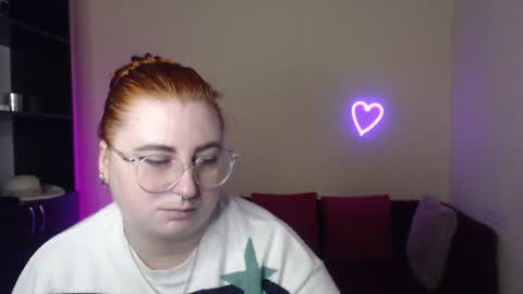 Alicia online show from 11/29/25, 12:30