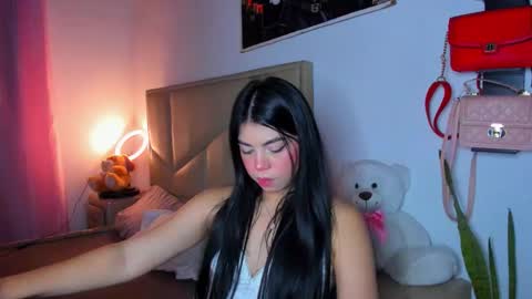 aliciabiden online show from 10/22/25, 04:35