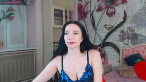 Veronica online show from 02/20/25, 05:07