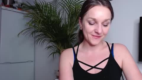 Alicia online show from 02/13/25, 03:03