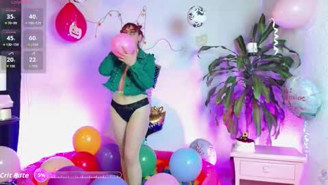  Alicia  online show from 10/17/25, 12:08