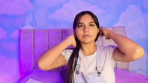 Snapshot of aliclark chatting on 02/20/26, 07:14 Aliclark online show from 02/20/26, 07:14