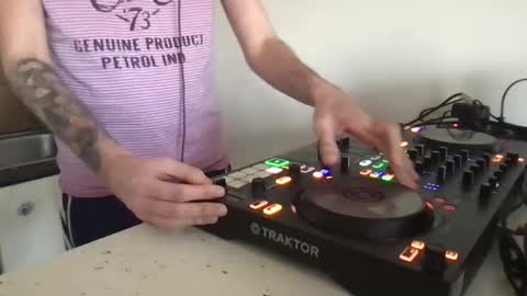 busco rockera online show from 02/16/25, 03:38