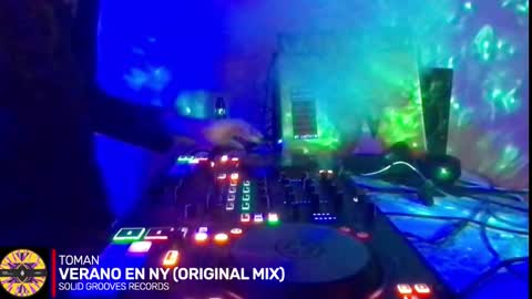 Snapshot of alien8720 chatting on 09/26/25, 06:56 busco rockera online show from 09/26/25, 06:56