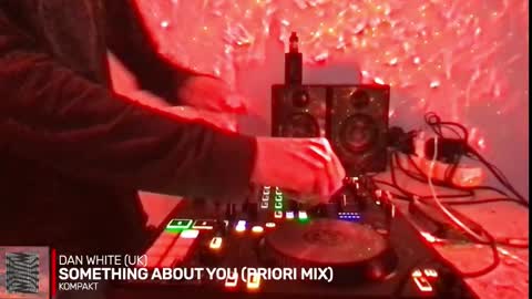 Snapshot of alien8720 chatting on 09/29/25, 01:38 busco rockera online show from 09/29/25, 01:38