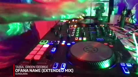 Snapshot of alien8720 chatting on 11/10/25, 06:51 busco rockera online show from 11/10/25, 06:51