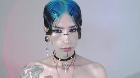 Snapshot of alienexxx chatting on 01/16/25, 03:45 online show from 01/16/25, 03:45