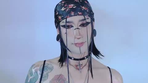     online show from 06/19/26, 12:15