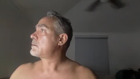 Snapshot of alientv chatting on 10/29/25, 07:10 alientv online show from 10/29/25, 07:10