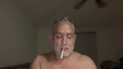 Snapshot of alientv chatting on 11/09/25, 04:44 alientv online show from 11/09/25, 04:44