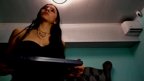 Alice online show from 12/30/24, 10:53