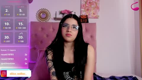 aliice_walker_ online show from 12/07/24, 04:58