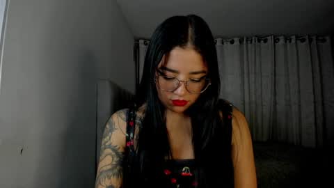 aliice_walker_ online show from 07/23/26, 01:58