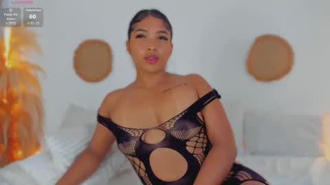 Snapshot of aliisonwells chatting on 10/25/25, 04:46 aliisonwells online show from 10/25/25, 04:46