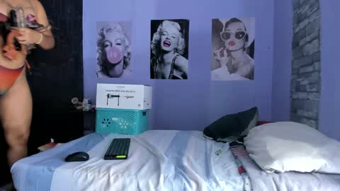 alika online show from 02/17/25, 08:36