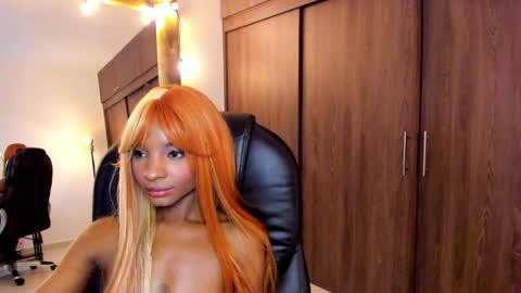 Snapshot of alika_houston chatting on 02/01/25, 09:43 IG Alik nasso online show from 02/01/25, 09:43