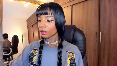 Snapshot of alika_houston chatting on 03/02/25, 06:16 IG Alik nasso online show from 03/02/25, 06:16