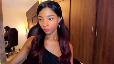 Snapshot of alika_houston chatting on 09/12/25, 02:11 IG Alik nasso online show from 09/12/25, 02:11