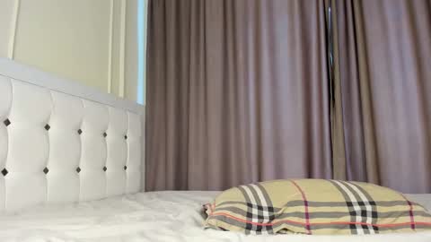 Snapshot of alikuskya chatting on 03/05/25, 06:01 Dan online show from 03/05/25, 06:01