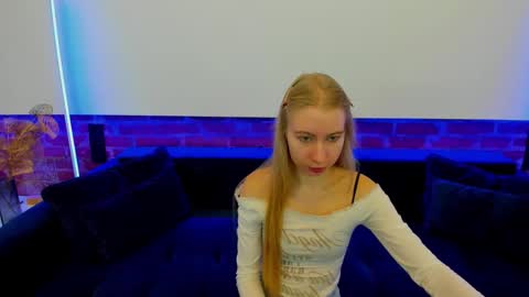Alina online show from 11/27/25, 06:37
