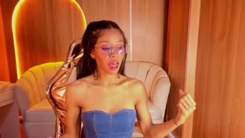 alina_b_ online show from 07/11/26, 08:00