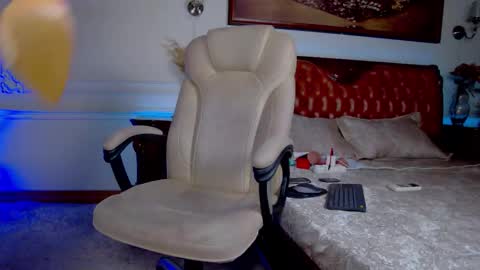 Alina online show from 09/28/25, 07:19