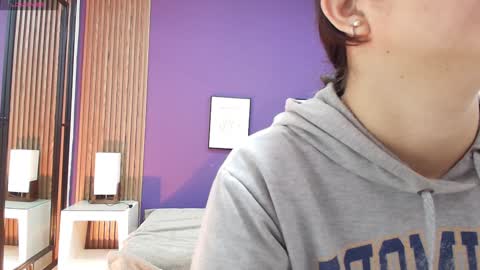 Alina online show from 02/01/25, 10:59