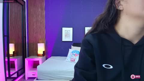 Alina online show from 10/04/25, 12:14