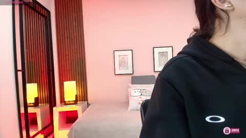 Alina online show from 11/08/25, 10:48