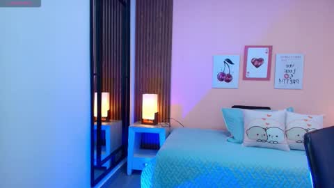 Alina online show from 11/18/25, 11:47