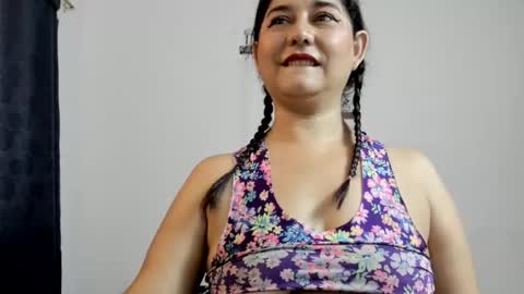 Snapshot of alinabozz1 chatting on 11/15/25, 03:26 alinabozz1 online show from 11/15/25, 03:26