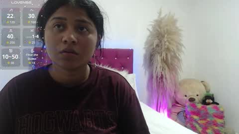 lili online show from 11/19/25, 03:28