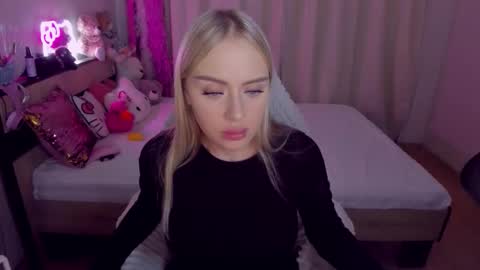 alinaocean online show from 10/21/25, 07:47