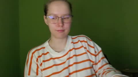 alinasei online show from 05/27/26, 01:08