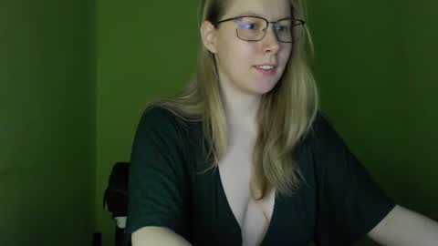 alinasei online show from 06/23/26, 06:11