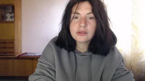 AlinaxJames online show from 04/25/26, 02:47