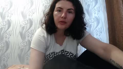 AlinaxJames online show from 06/19/26, 08:07