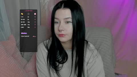 Snapshot of alinegreeeen chatting on 01/06/25, 02:04 Aline Greeeen online show from 01/06/25, 02:04