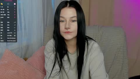 Snapshot of alinegreeeen chatting on 01/10/25, 10:28 Aline Greeeen online show from 01/10/25, 10:28