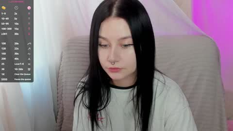 Snapshot of alinegreeeen chatting on 01/31/25, 07:07 Aline Greeeen online show from 01/31/25, 07:07