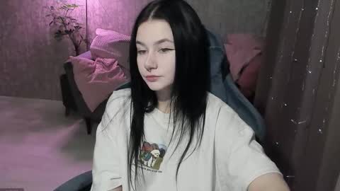 Snapshot of alinegreeeen chatting on 10/01/25, 03:12 Aline Greeeen online show from 10/01/25, 03:12