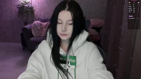 Aline Greeeen online show from 02/05/26, 07:02