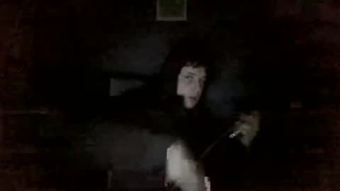 Snapshot of aliprcalica1 chatting on 10/19/25, 08:42 Chris online show from 10/19/25, 08:42