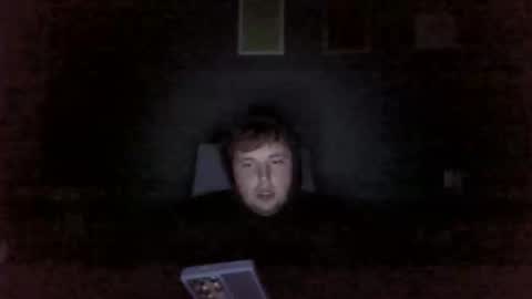 Snapshot of aliprcalica1 chatting on 10/25/25, 11:10 Chris online show from 10/25/25, 11:10