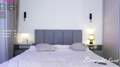 Snapshot of alis_molli chatting on 12/14/24, 05:58 Alisa but you can call me Molli online show from 12/14/24, 05:58