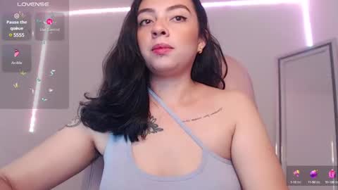 Alejandra online show from 03/07/25, 05:51