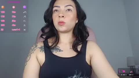 Alejandra online show from 09/23/25, 07:22