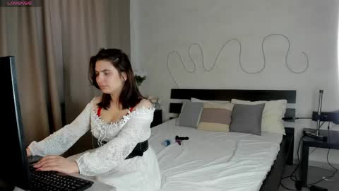 Snapshot of alisa_froks chatting on 04/09/26, 09:36 Alisa online show from 04/09/26, 09:36